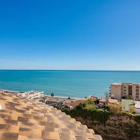Διαμέρισμα Penthouse 2 Terraces Pool & Parking